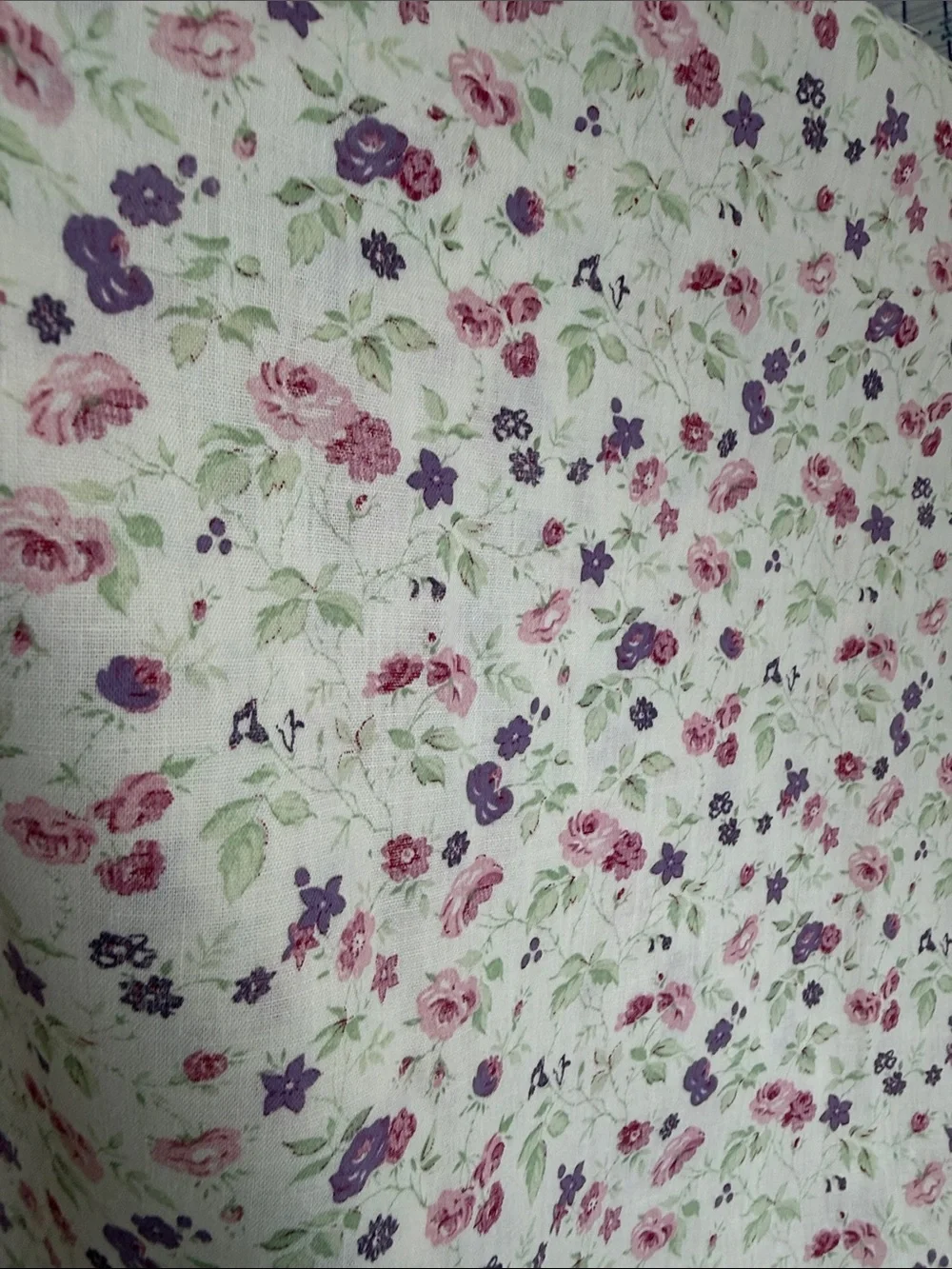 Vintage 90s Floral Fabric 1 3/4+ Yds x 44 Pink Purple Roses Lightweight